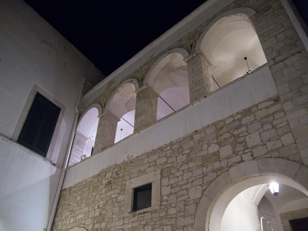 Palazzo Bianchi Domus Holidays Trani Kültér fotó