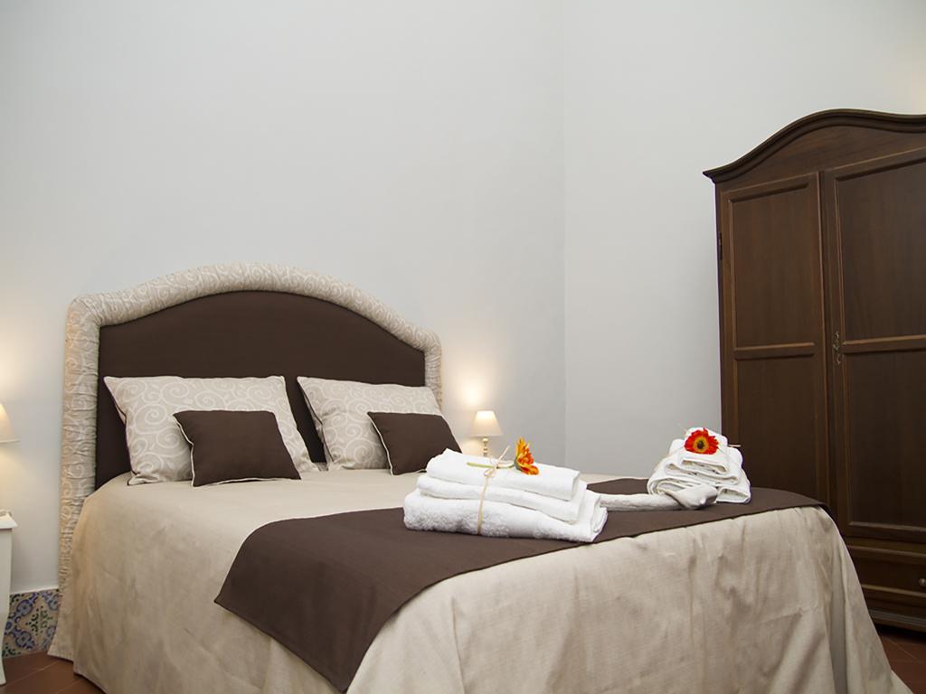 Palazzo Bianchi Domus Holidays Trani Kültér fotó