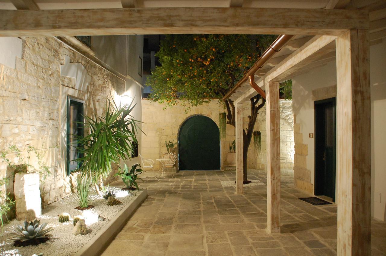 Palazzo Bianchi Domus Holidays Trani Kültér fotó