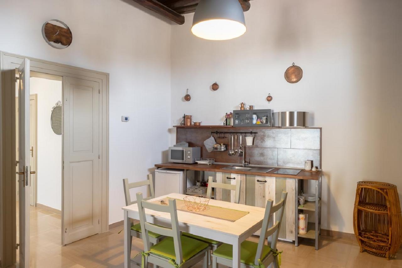 Palazzo Bianchi Domus Holidays Trani Kültér fotó