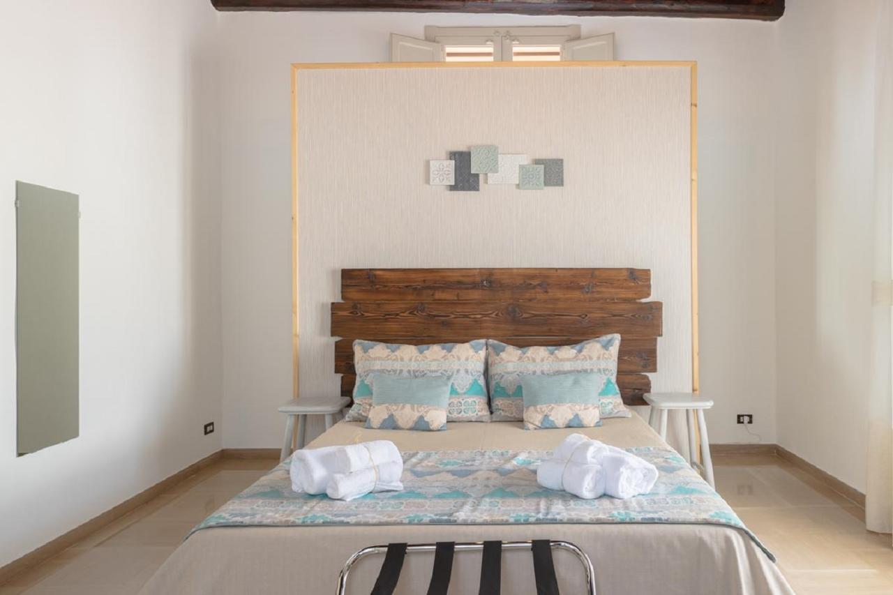 Palazzo Bianchi Domus Holidays Trani Kültér fotó